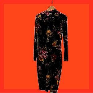 Beautiful velvet black dress